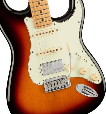 Player Plus Stratocaster HSS, Maple Fingerboard - 3-Colour Sunburst