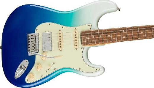 Player Plus Stratocaster HSS, Pau Ferro Fingerboard - Belair Blue