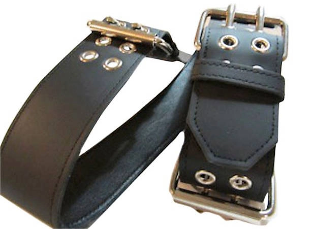 Roller Buckle 2\'\' Leather Guitar Strap - Black