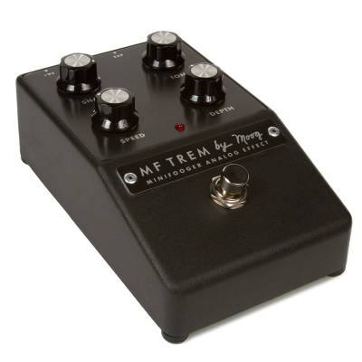 Moog Minifooger Tremolo Pedal | Long & McQuade
