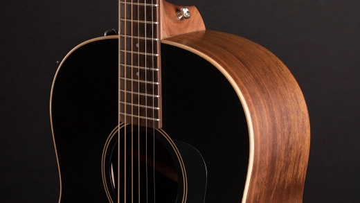 GTe Blacktop Walnut / Spruce Acoustic-Electric Guitar with AeroCase