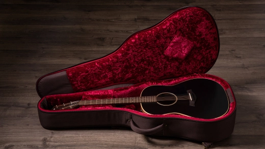 GTe Blacktop Walnut / Spruce Acoustic-Electric Guitar with AeroCase