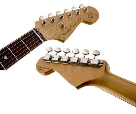 Robert Cray Stratocaster Electric Guitar - Inca Silver