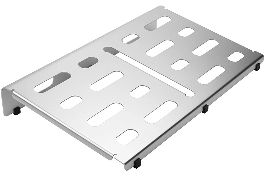 Medium Pedalboard with Tour Accessory Case 2.0 - Sliver