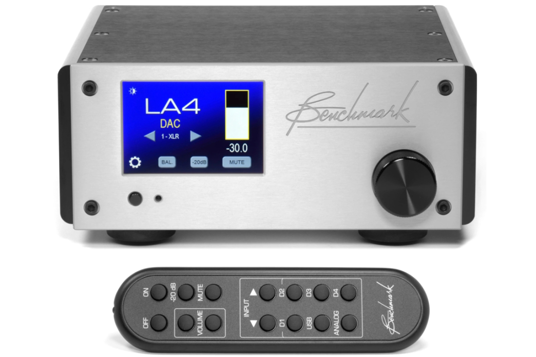 LA4 Line Amplifier with Remote - Silver
