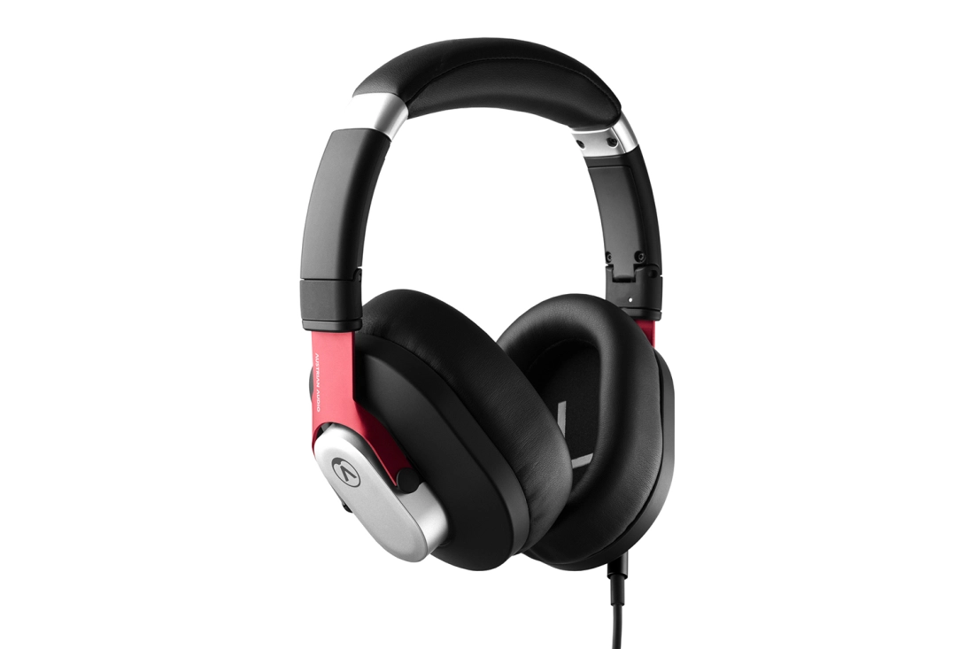 Hi-X15 Professional Closed-Back Headphones