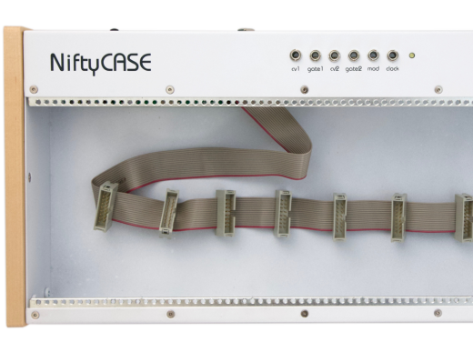 NiftyCASE 84HP Powered Eurorack Case