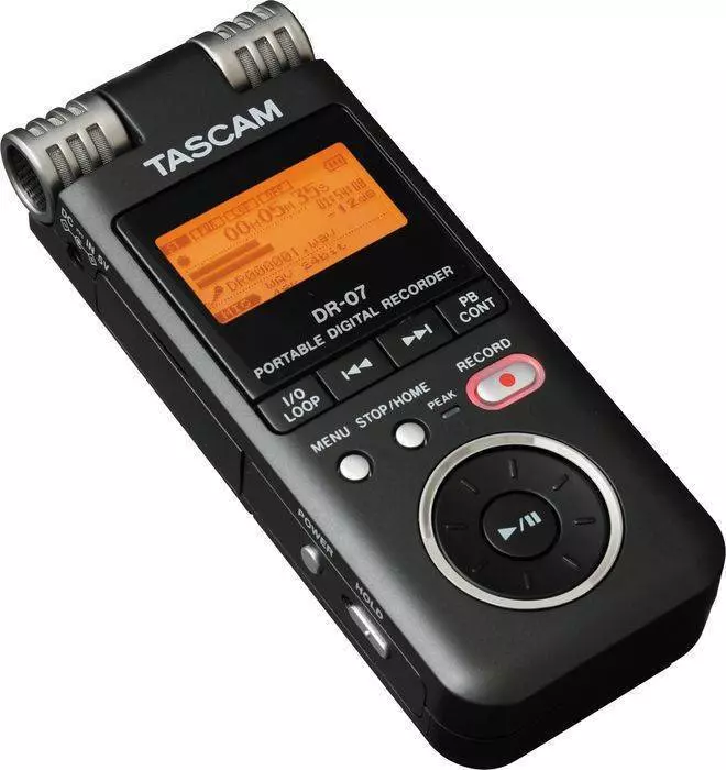 DR-07 - Portable Digital Recorder