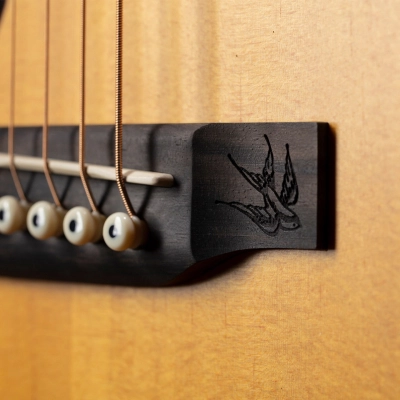 000JR-10e Shawn Mendes Custom Artist Edition Guitar with Gigbag - Left-Handed