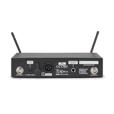 Concert 99 Handheld Frequency-Agile UHF Wireless System - D-Band