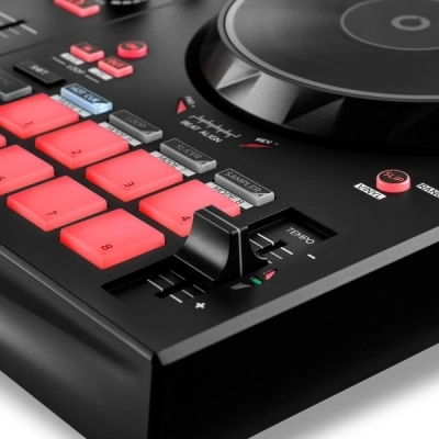 DJControl Inpulse 300 MK2 USB DJ Controller w/DJUCED DJ Software