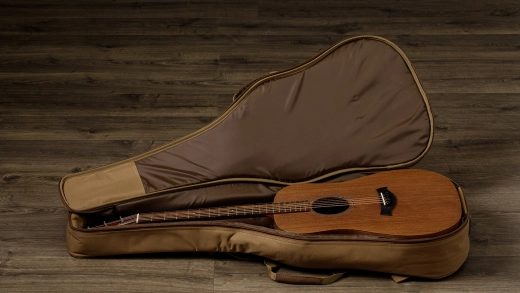 BBT-e Big Baby Taylor Walnut Top Acoustic-Electric Guitar