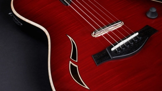 T5z Pro Maple/Ash Acoustic/Electric Guitar with Hardshell Case - Cayenne Red