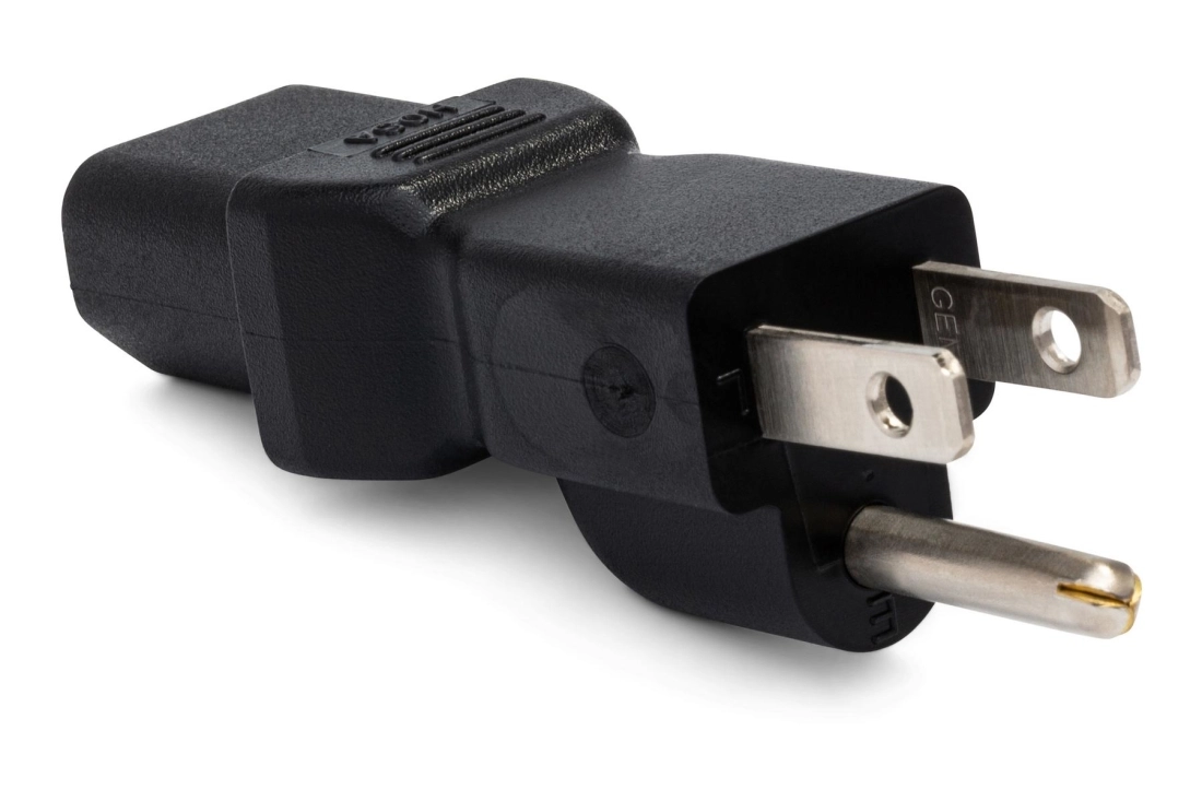 Power Adapter IEC C13 to NEMA 5-15P