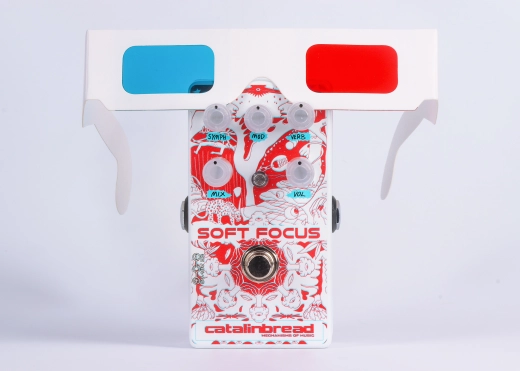 Soft Focus 3D Pedal with 3D Glasses