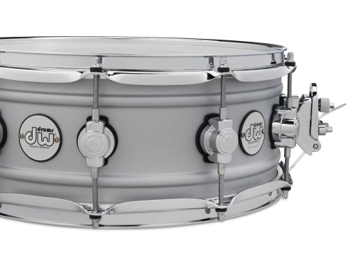Design Series 5.5x14\'\' Snare Drum - Matte Aluminum