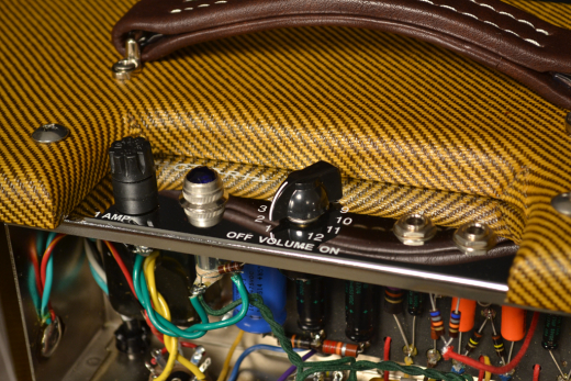 Model 5112 1x12 Tweed Combo Amplifier