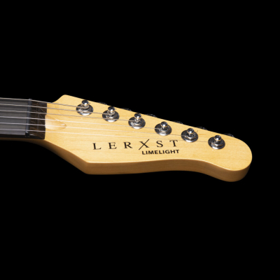 Guitare lectrique Lerxst Limelight  systme de vibrato Vega (fini crme)