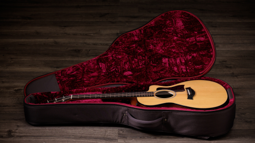 212ce Plus Grand Concert Rosewood/Spruce Acoustic/Electric Guitar with Aerocase
