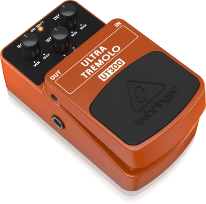 UT300 Classic Tremolo Effects Pedal