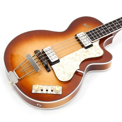 Club Bass with Case - Sunburst