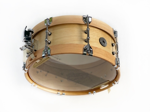Birch 5.5x14\'\' Snare Drum with Wood Hoop