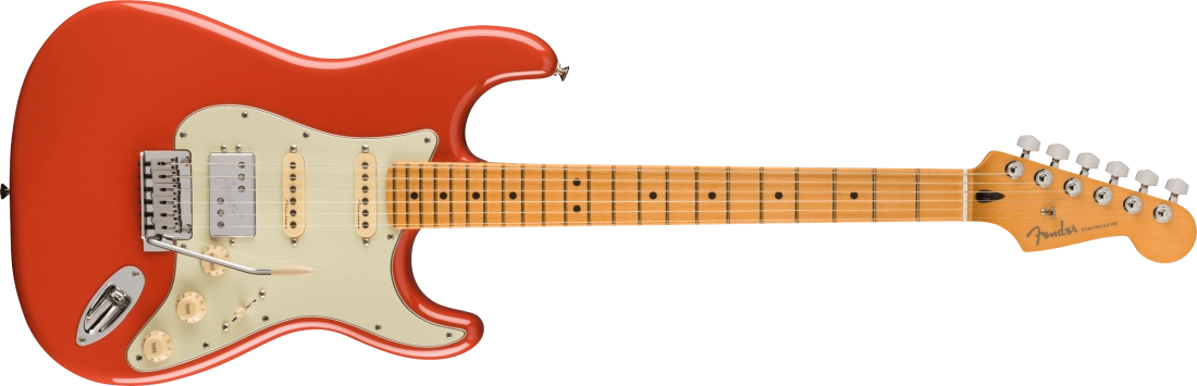 Player Plus Stratocaster HSS, Maple Fingerboard with Gigbag - Fiesta Red