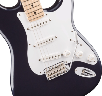 Eric Clapton Signature Stratocaster, Maple Fingerboard with Hardshell Case - Midnight Blue