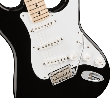 Eric Clapton Signature Stratocaster, Maple Fingerboard with Hardshell Case - Black