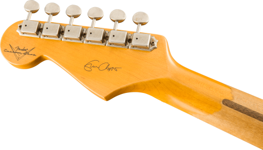 Eric Clapton Signature Stratocaster Journeyman Relic, Maple Fingerboard with Hardshell Case - 2-Color Sunburst
