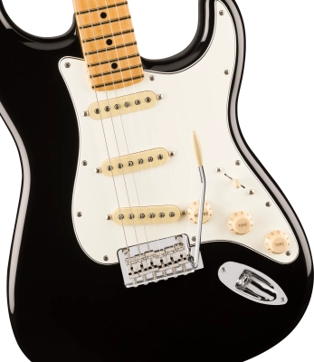 Player II Stratocaster, Maple Fingerboard - Black