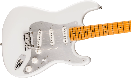 American Ultra II Stratocaster, Maple Fingerboard with Case - Avalanche