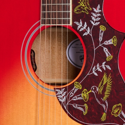 Hummingbird Standard Acoustic/Electric Guitar with Hardshell Case - Vintage Cherry Sunburst