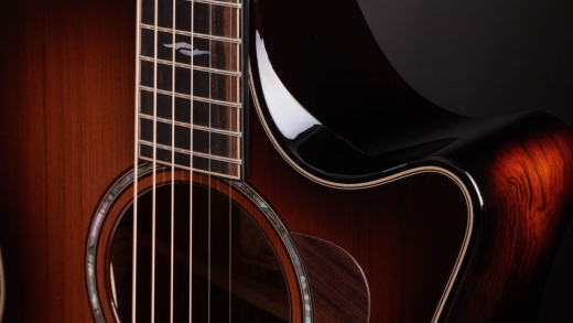 814ce Builder\'s Edition Honduran Rosewood/Sinker Redwood Acoustic-Electric Guitar with Case