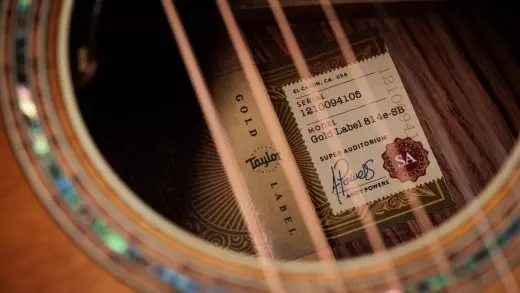 814e Gold Label Honduran Rosewood/Spruce Acoustic-Electric Guitar with Case - Gold Brown Sunburst