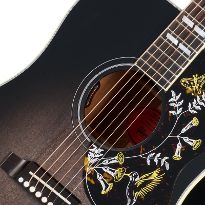 Hummingbird Standard Acoustic/Electric Guitar with Hardshell Case - Cobra Burst