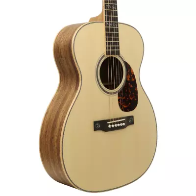 OM-40 Spruce/Bilwhara Deluxe Acoustic Guitar