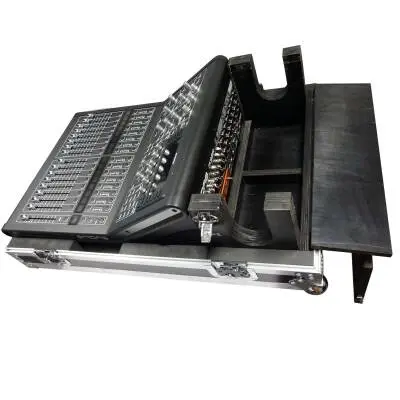 Digital Audio Mixer Flight Case for Midas M32R Console with Doghouse Compartment and Caster Wheels
