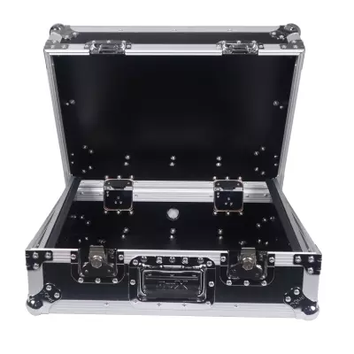 8U Top Mount 19\'\' Slanted Mixer Case - Black on Black