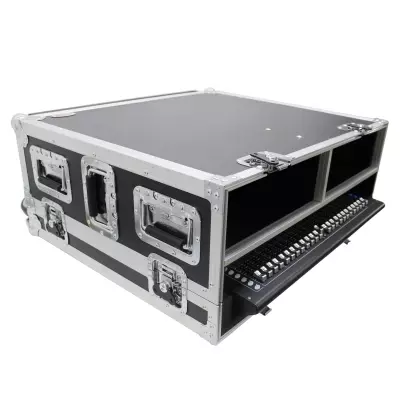 Flight Case for Allen & Heath SQ6 Console with Doghouse compartment and Caster wheels