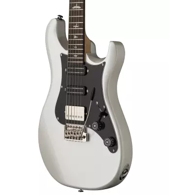 SE Studio Standard Electric Guitar with Gigbag - Pearl White