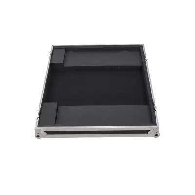 Flight Case for Yamaha MGP24X Console with Caster wheels