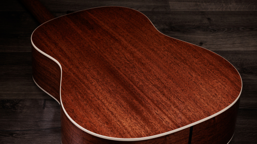 Gold Label 517e Blacktop Acoustic-Electric Guitar with Case