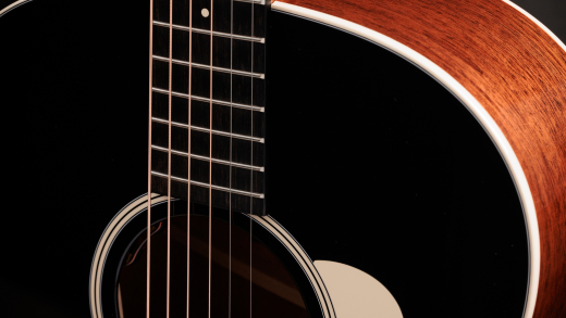 Gold Label 517e Blacktop Acoustic-Electric Guitar with Case