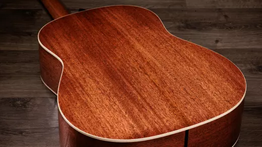 Gold Label 517e SB Acoustic-Electric Guitar with Case - Sunburst with Fire Stripe Pickguard