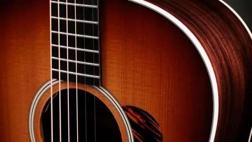 Gold Label 717e SB Acoustic-Electric Guitar with Case - Sunburst w/ Firestripe Pickguard