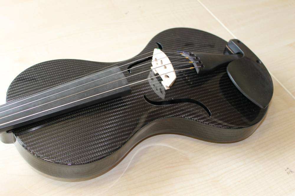 Design Line Violin- 5 String - Carbon Fibre