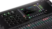Qu-6D 32-Channel 96kHz Digital Audio Mixer with Dante