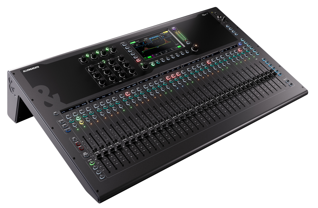 Qu-7D 32-Channel 96kHz Digital Audio Mixer with Dante