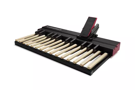 Pedal Keys 25 with Swell Pedal